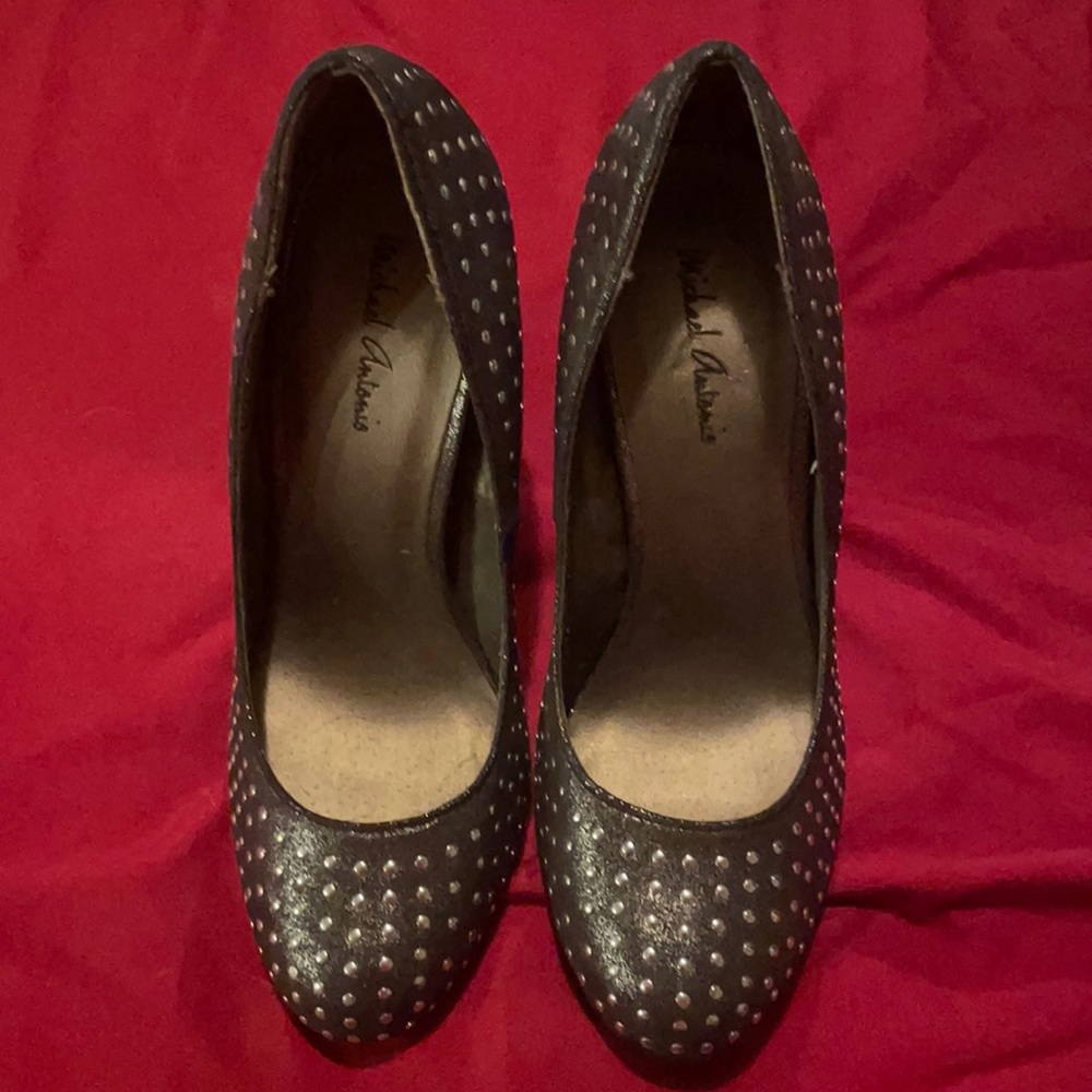 Michael Antonio heels